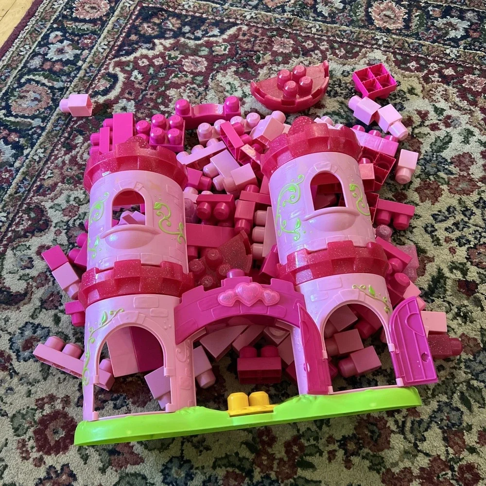 Mega Blocks Lil' Princess‎ First Builders Enchanted Castle